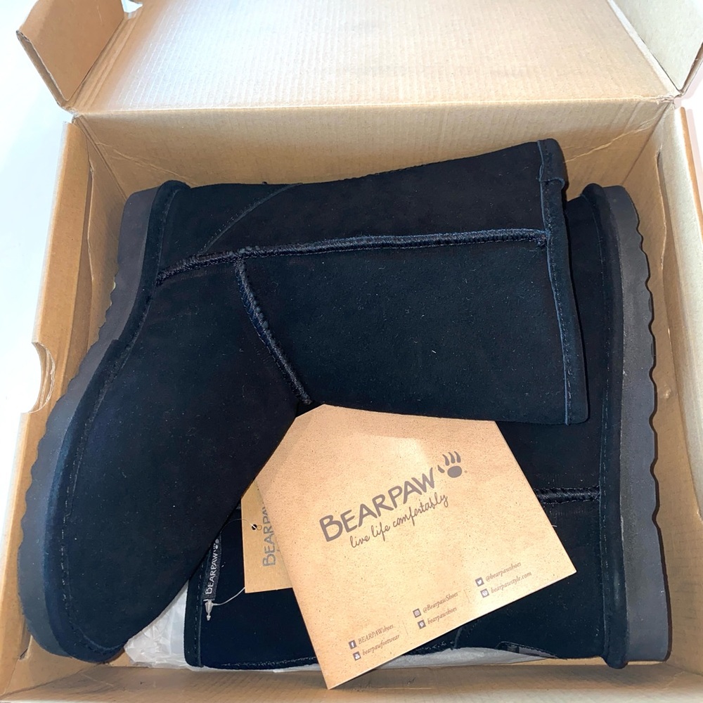 BearPaw Boots Dorado II, Black, New In Box, Unisex, Sz 5/6, Never Worn
